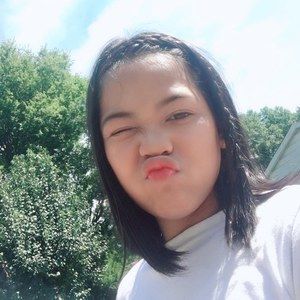 Meet your Posher, Victoria